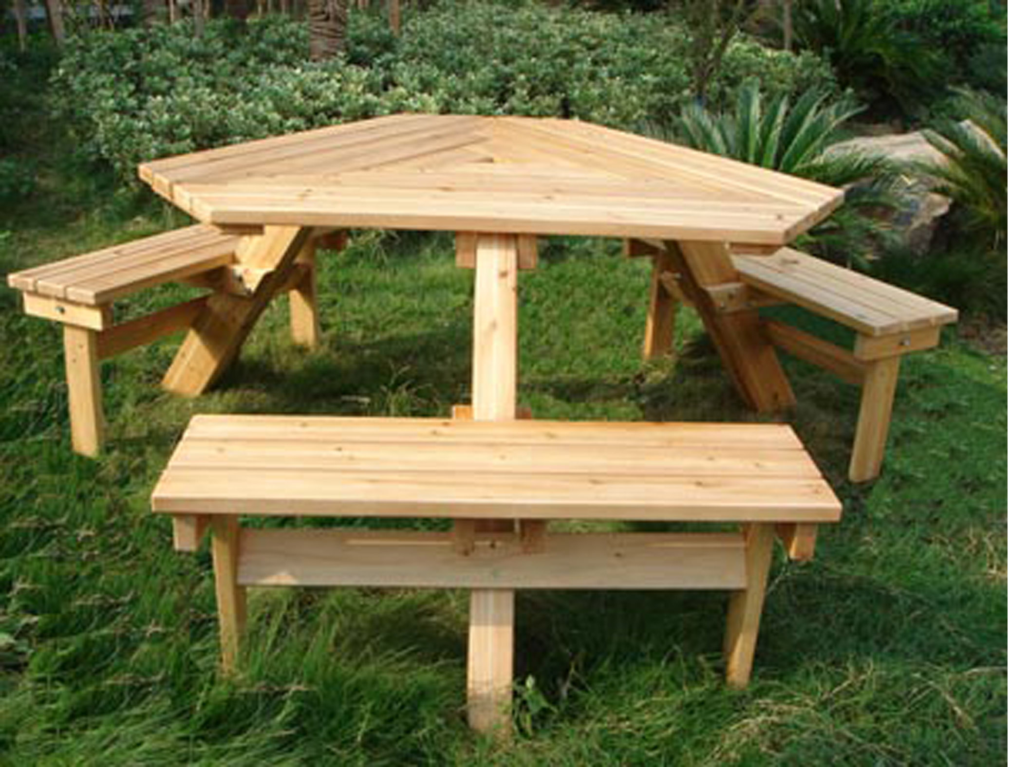 HANGZHOU HKLONG ARTS AND CRAFTS CO., LTD. – silla de madera 1