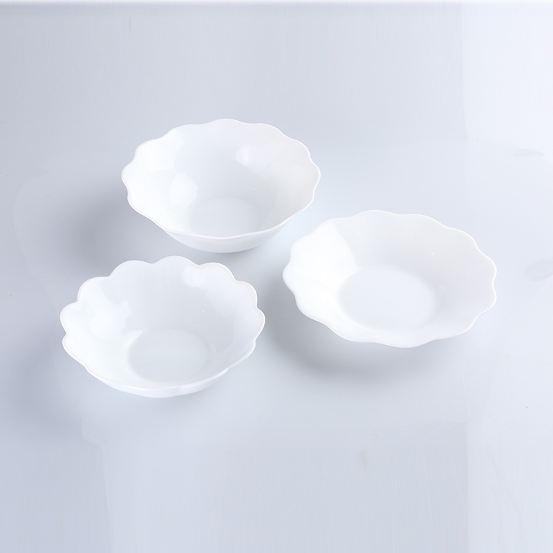 Opal porcelain glass plate