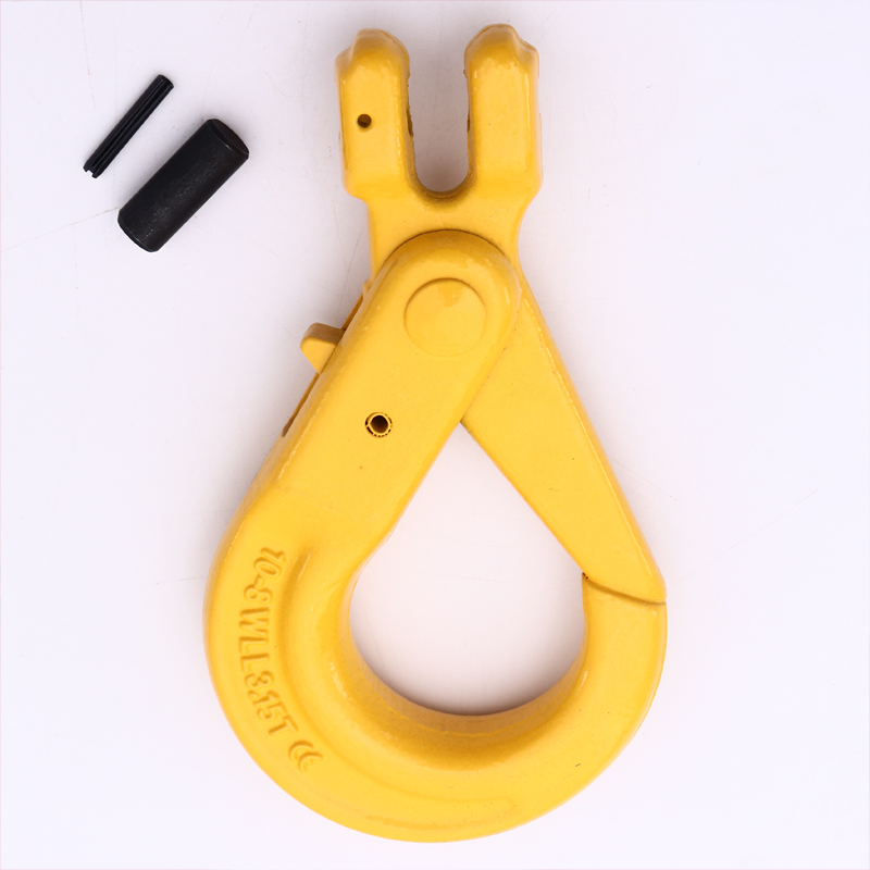 G80 Clevis self locking safety hook