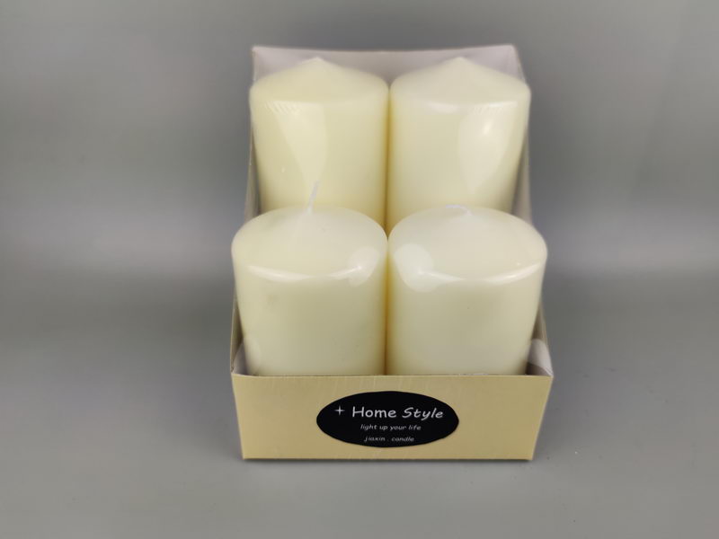 S/4 over-dipping pillar candles