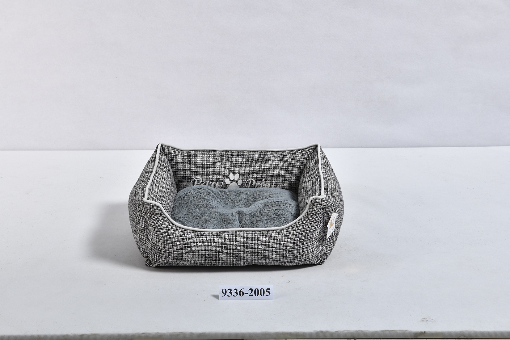 Square pet bed