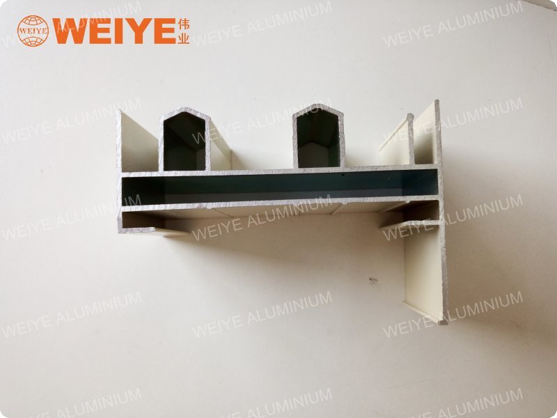 Aluminium sliding window profile