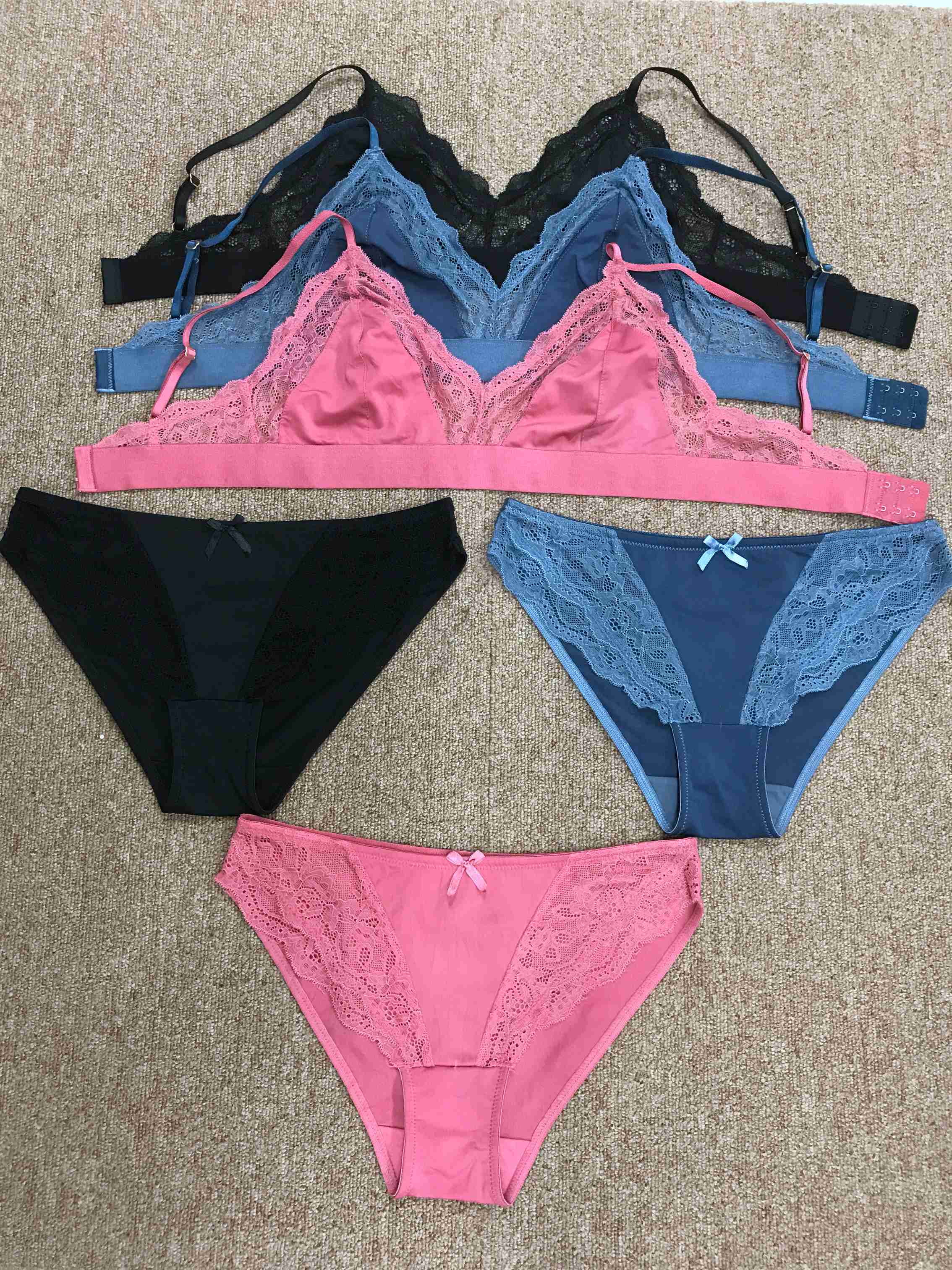 Ladies Bra Set