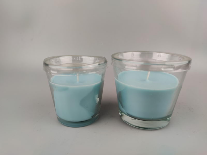 Glass jar candle