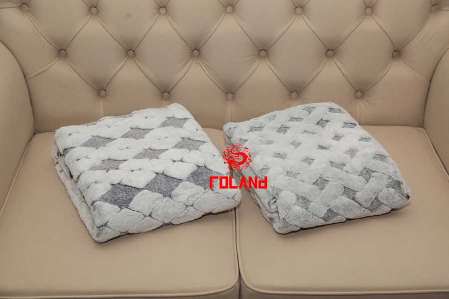 Jacquard Rabbit Fur With Mink Backside, 2 Layer Blanket/Throw