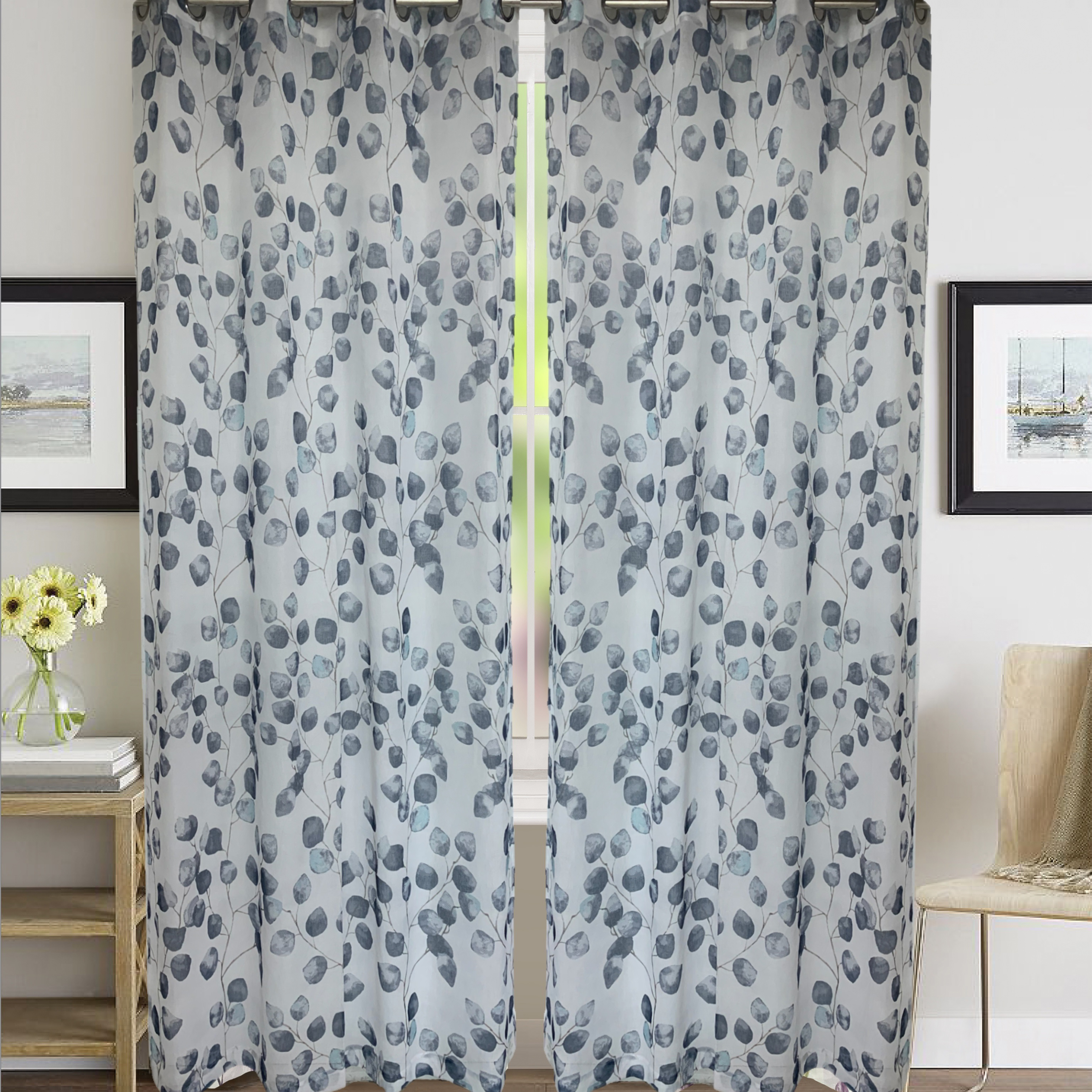 Leaf print curtain