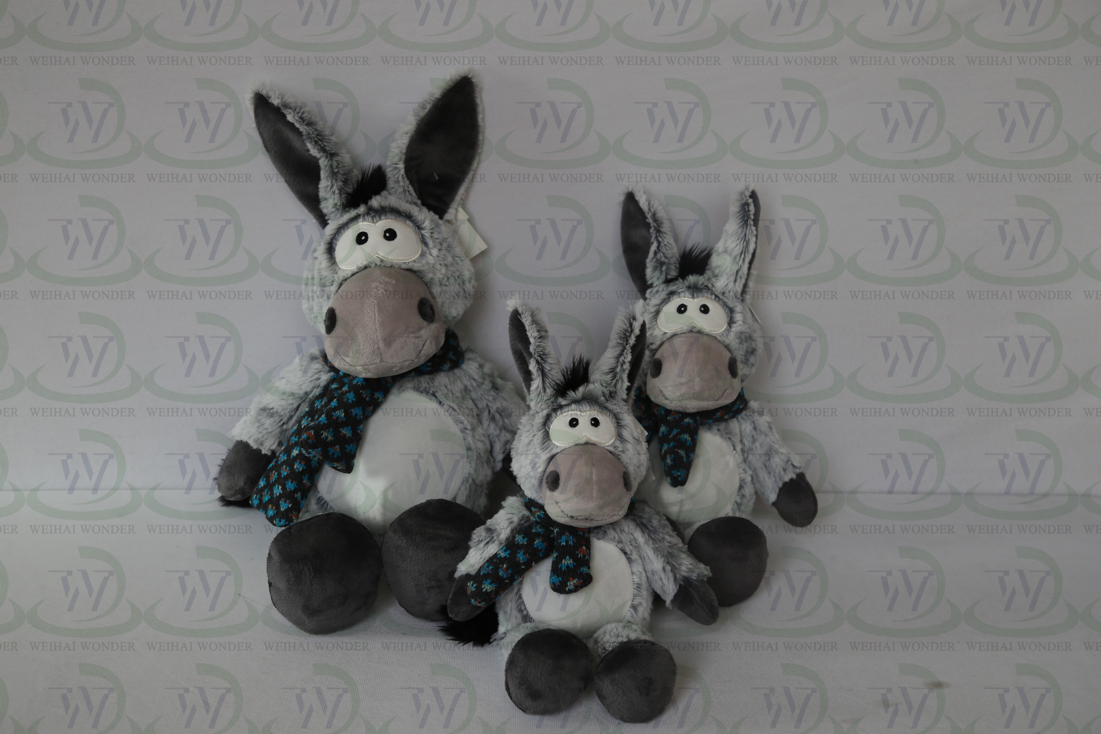 WEIHAI WONDER ARTS & CRAFTS CO.,LTD. – títere de tela 4
