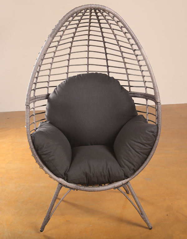 egg chair