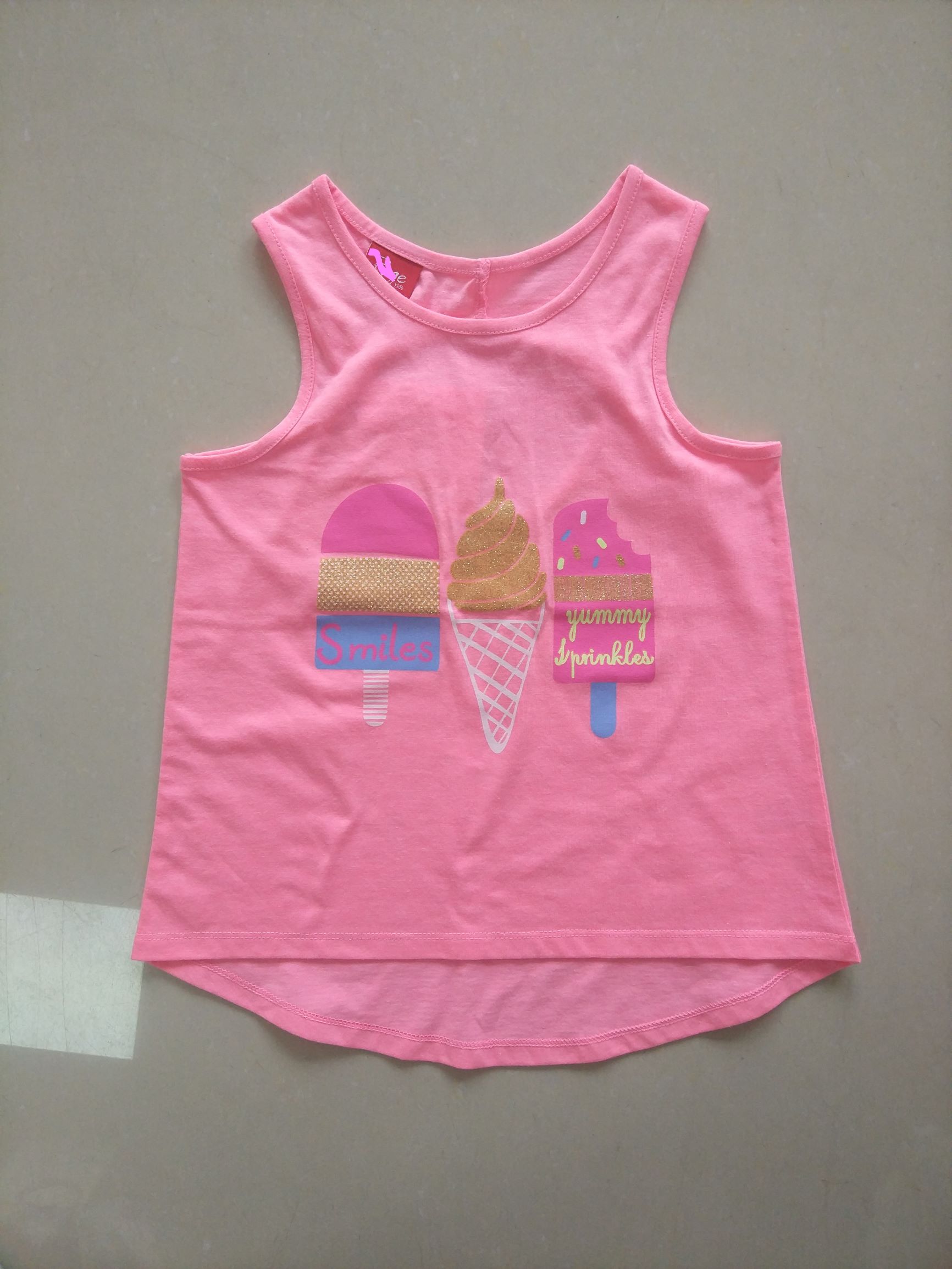 Girl's vest/T-shirt