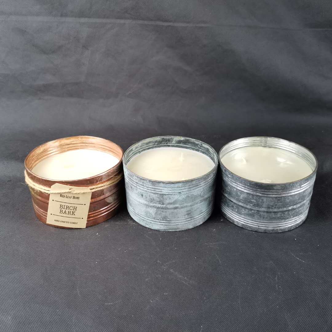 Metal tin candles