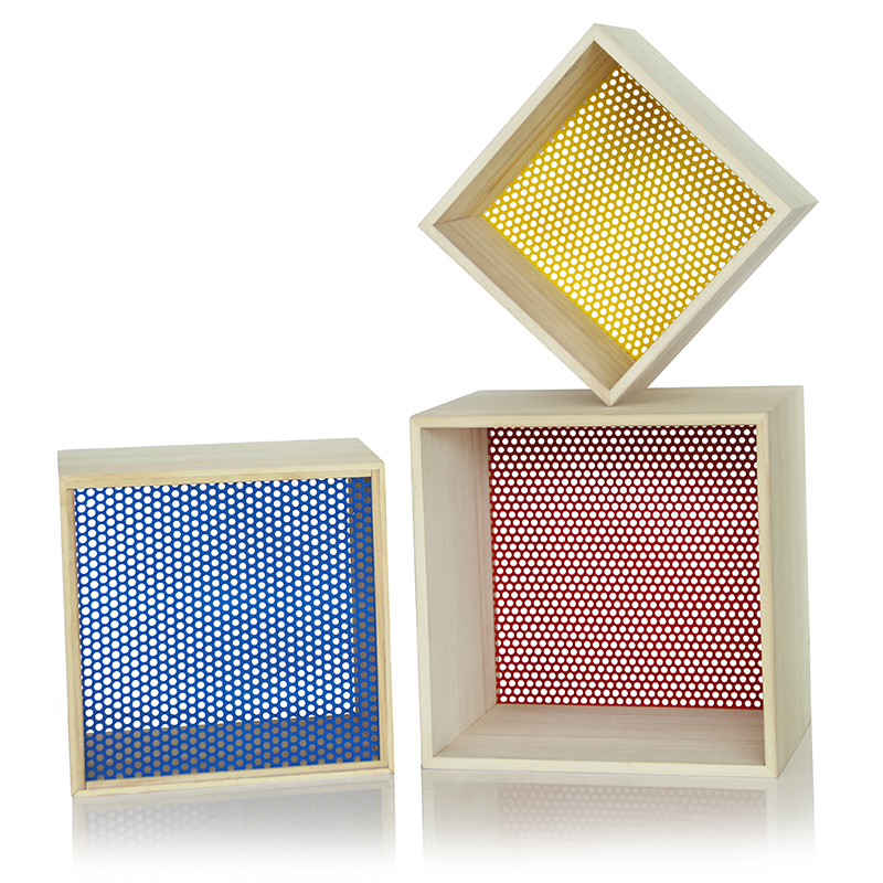 Wooden Mesh Shelf