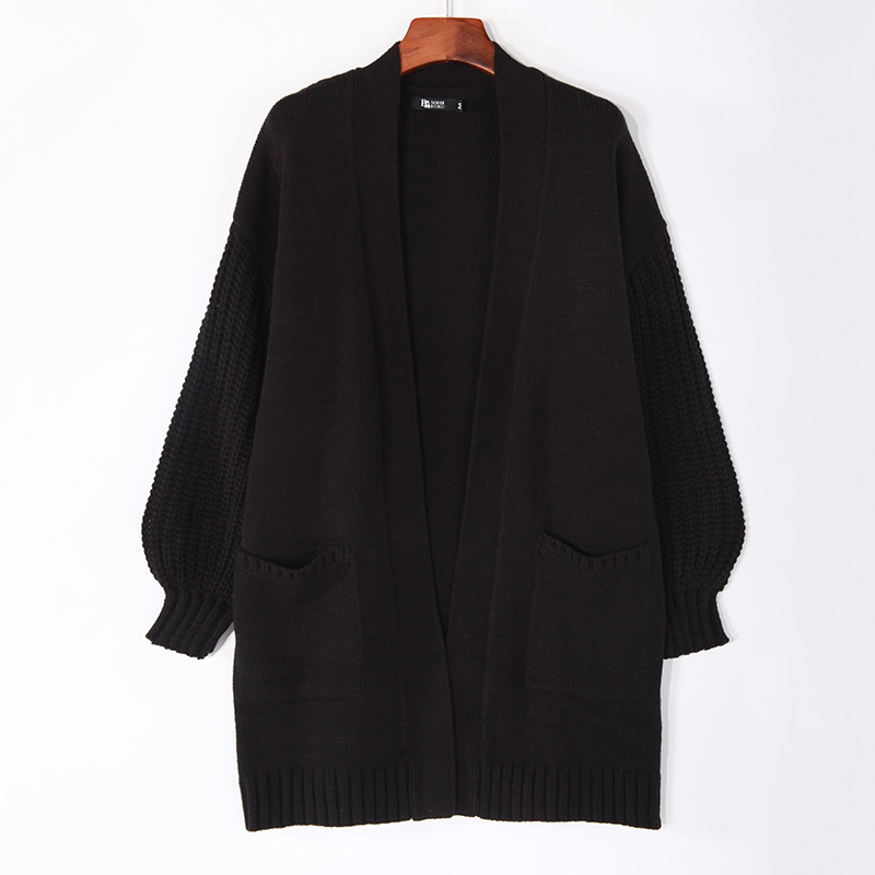 Women's knitted cardigan
