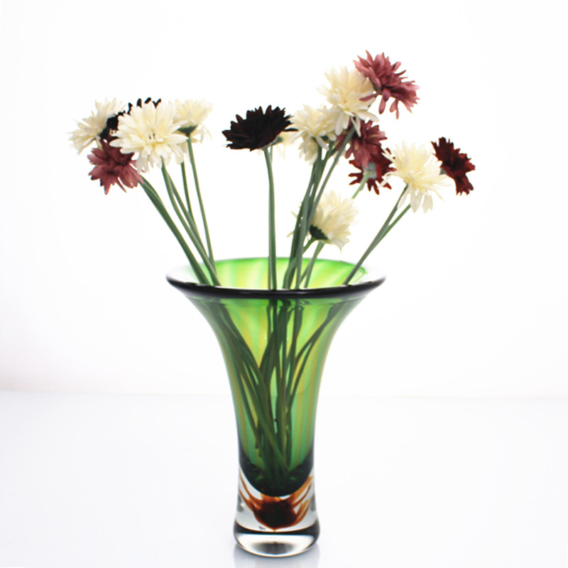 Glass vase