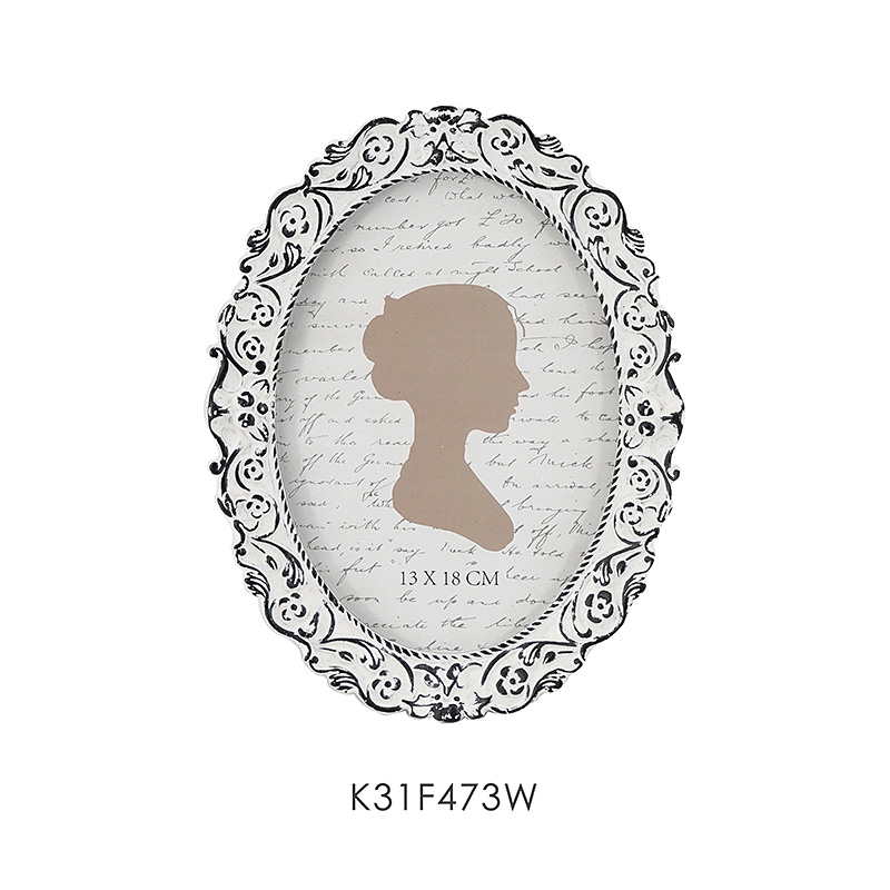 Black & White Flower Pattern Oval Resin Photo Frame