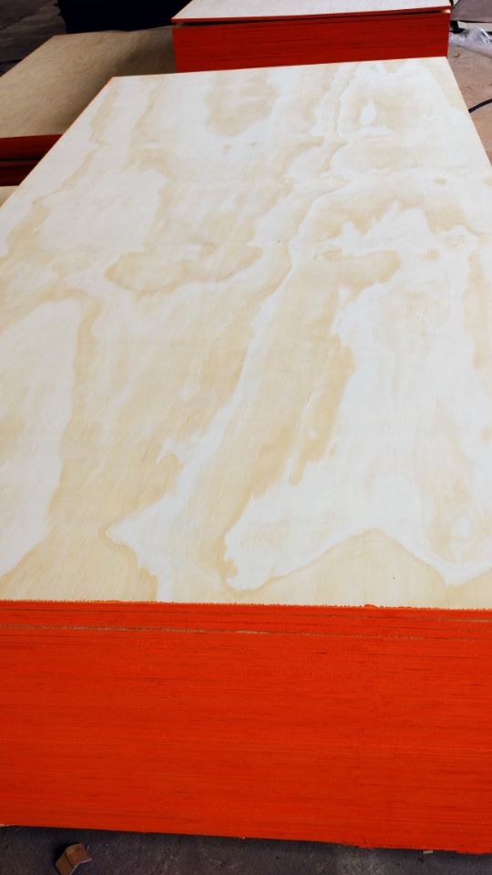 Commercial pine Plywood