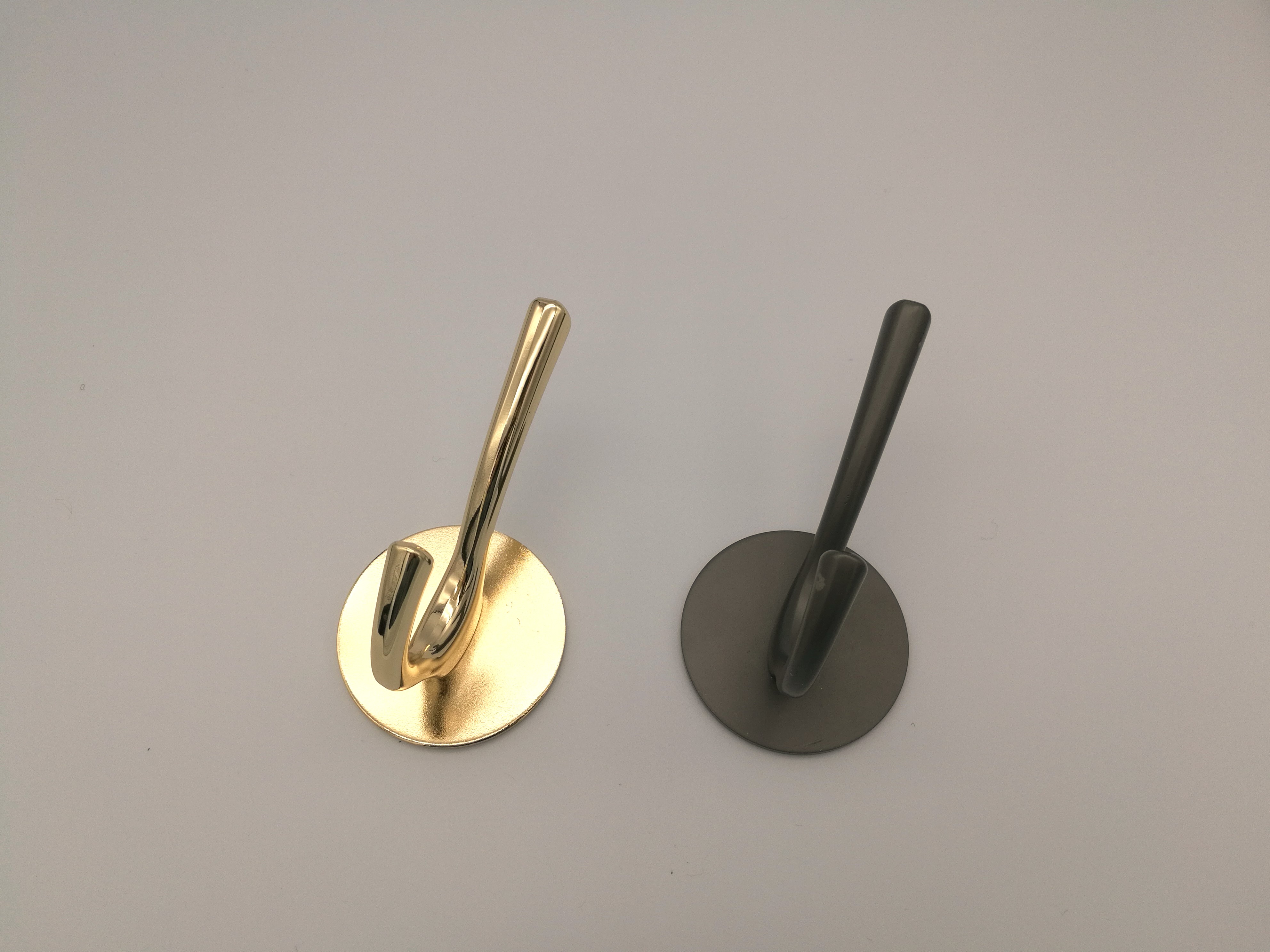 Zinc Hook