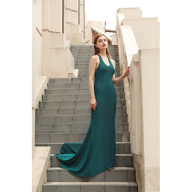 Women's halter-neck backless trailing dress
