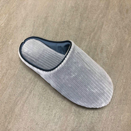 ANHUI INNOVATION INTERNATIONAL CO., LTD. – ropa deportiva 4