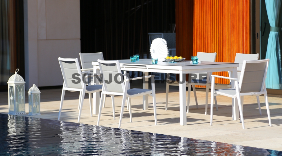 Alum dining set / extension table