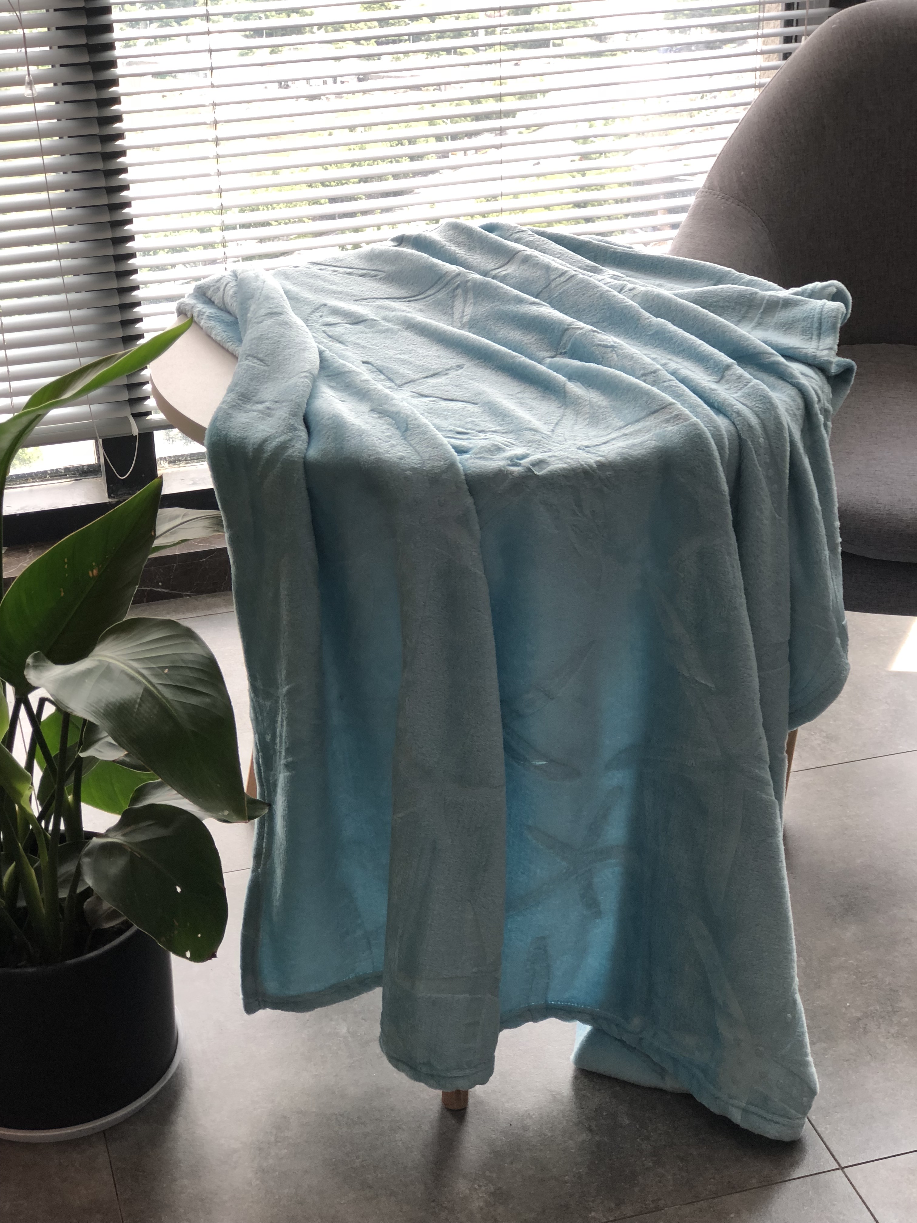 Flannel shaved blanket