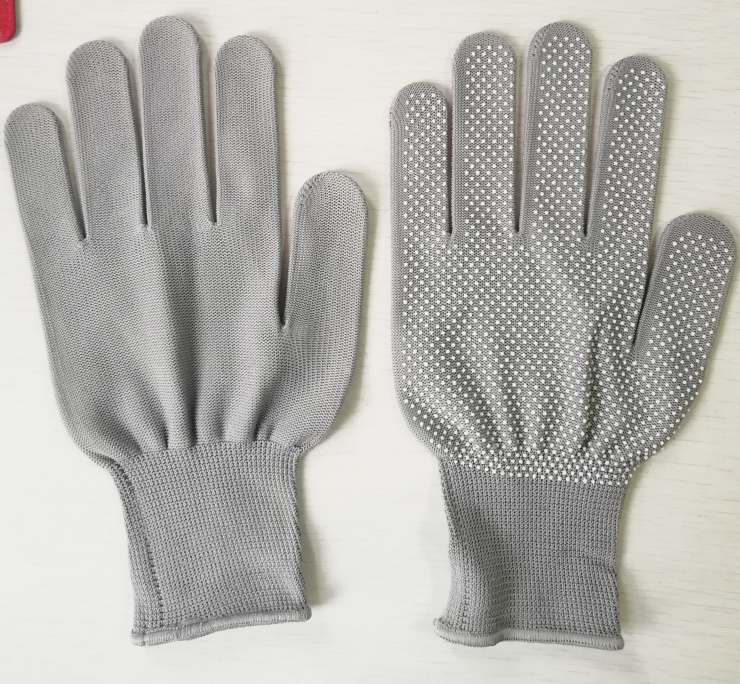 13G polyester / nylon PVC dots gloves