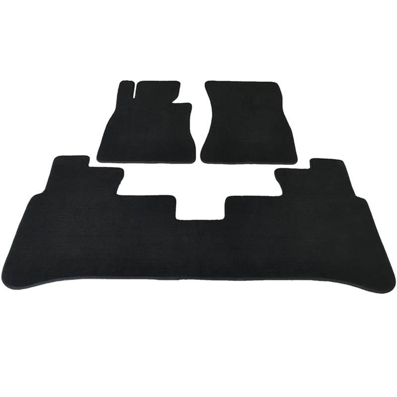! Car mats- OEM carpet car mat set