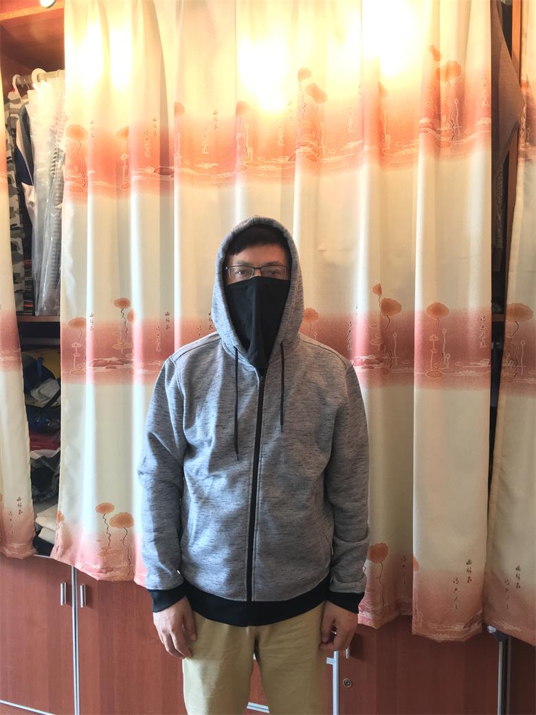 Man’s fleece zipper jacket