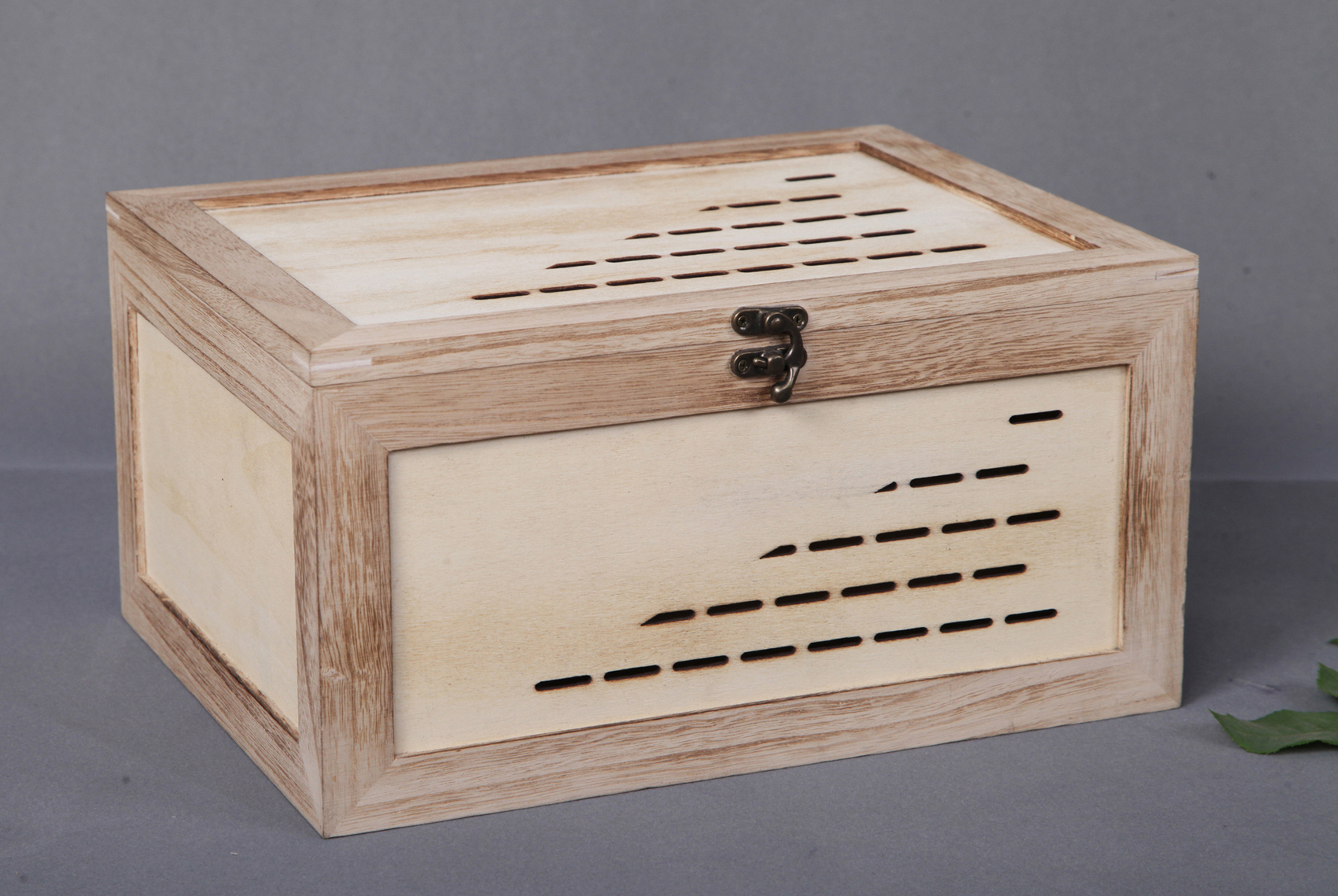 Paulownia wood box