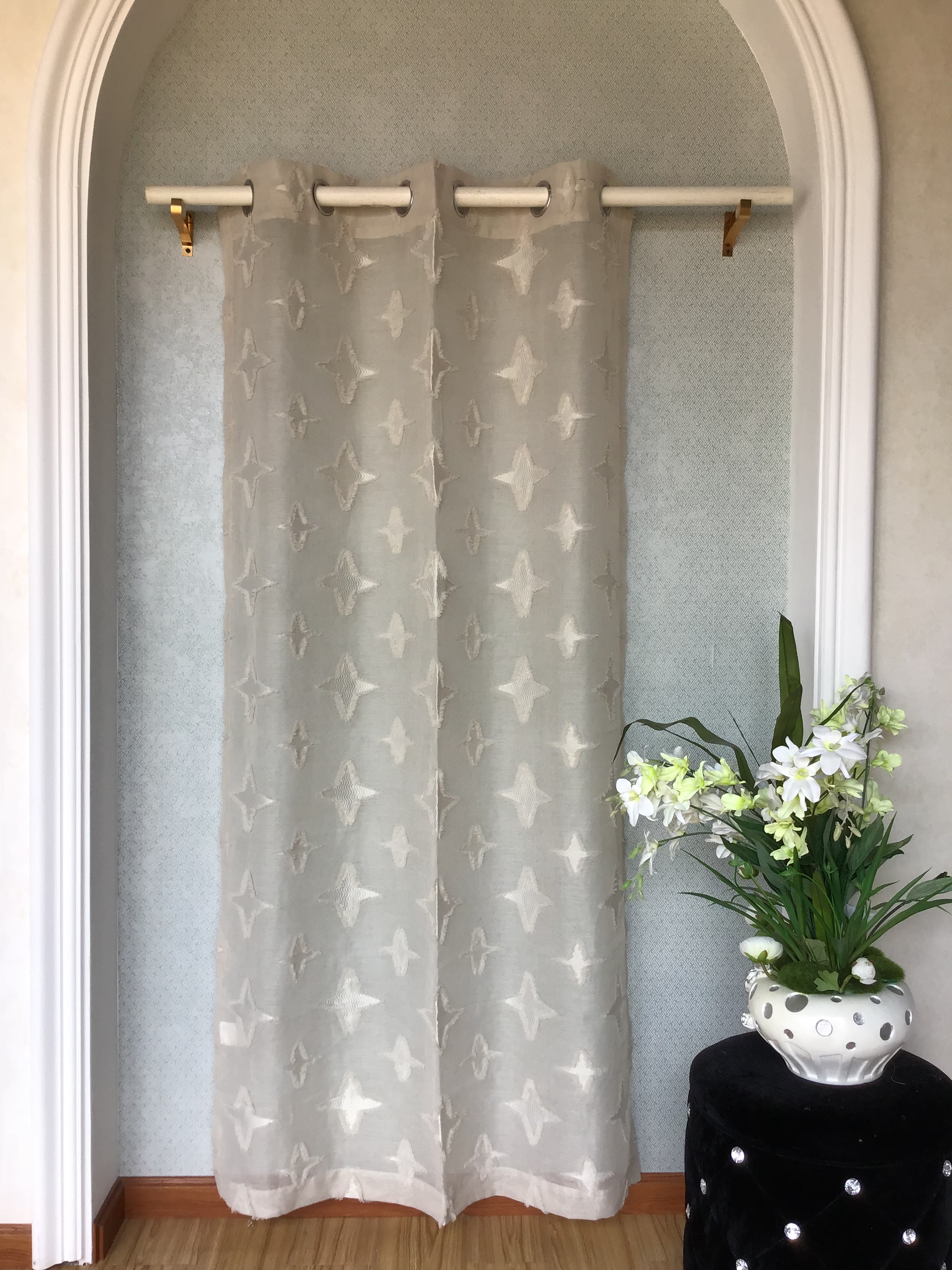Jacquaed Sheer Curtain