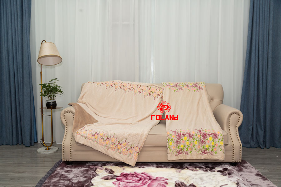 Pv Fur With Emb. + Mink Backside 2 Layer Blanket/Throw