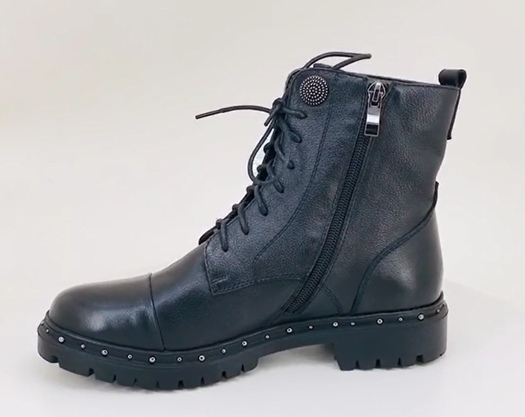 Women's boots