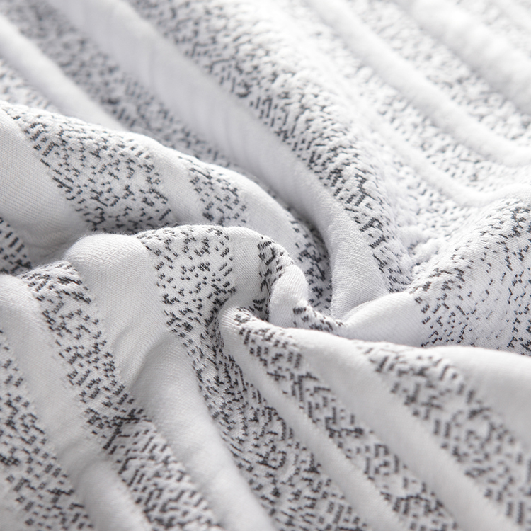 Good Quality Polyester Fabric/ Mattress knitted jacquard fabric
