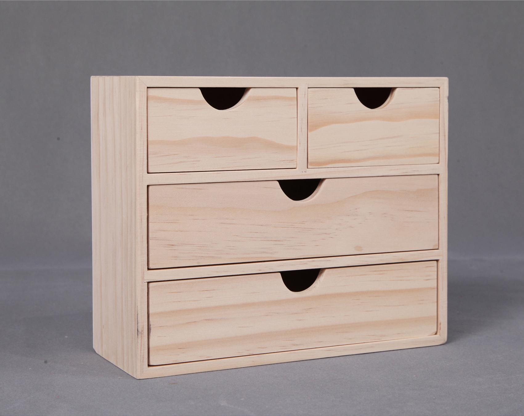 Pine pull box
