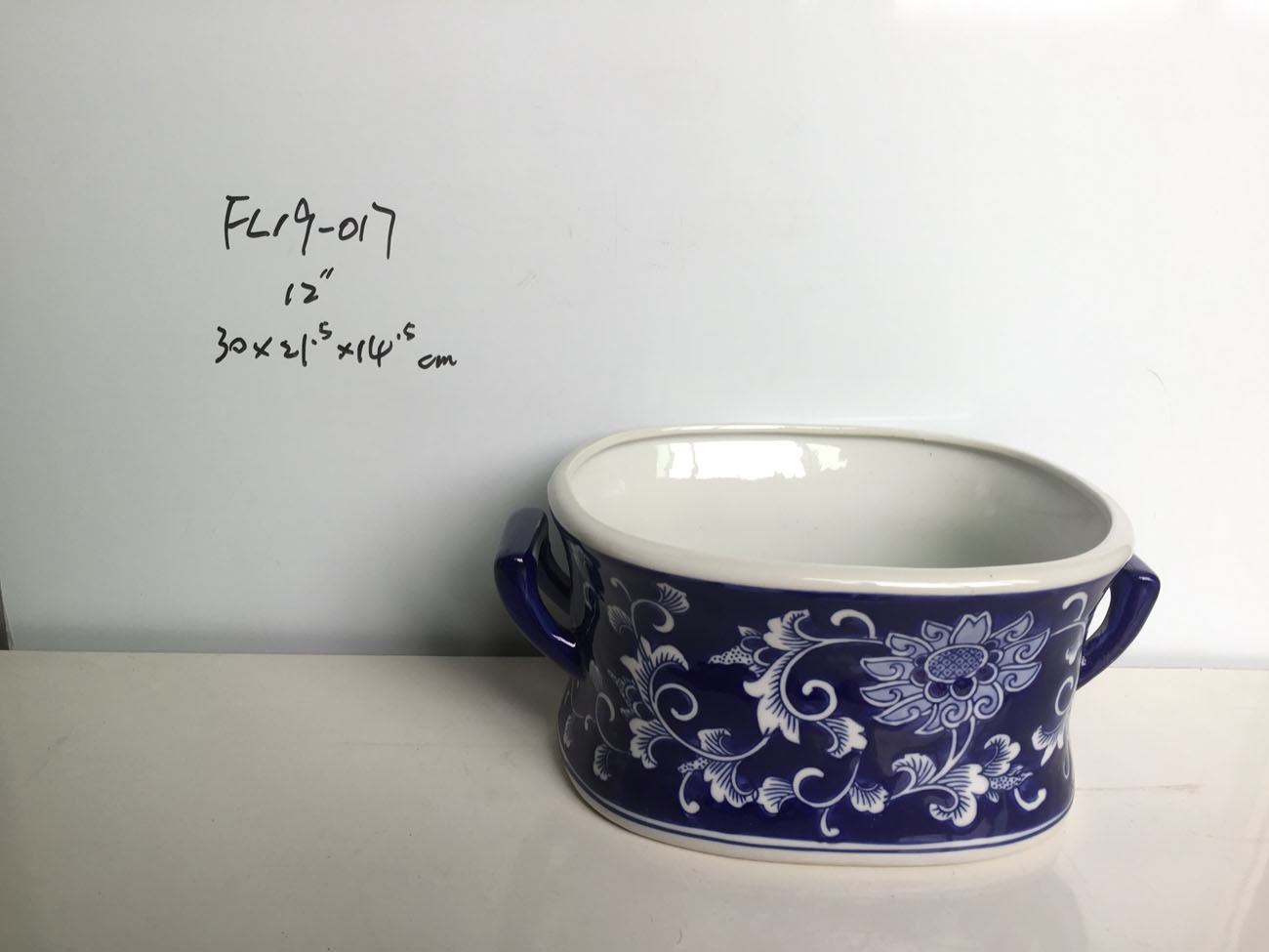 12" 18" ceramic tub