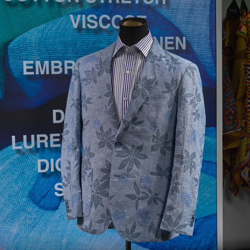 ORIENT INTERNATIONAL HOLDING SHANGHAI TEXTILES IMP.& EXP. CO., LTD. – vestido de noche 3