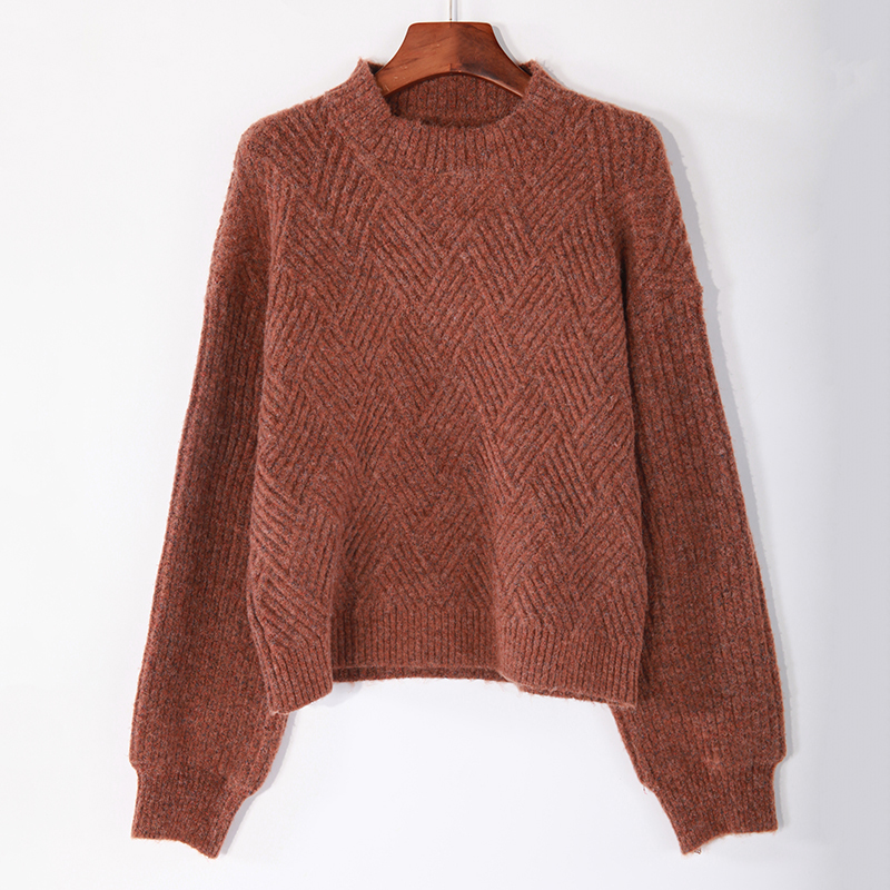 Women knitted pullover sweater with half neck