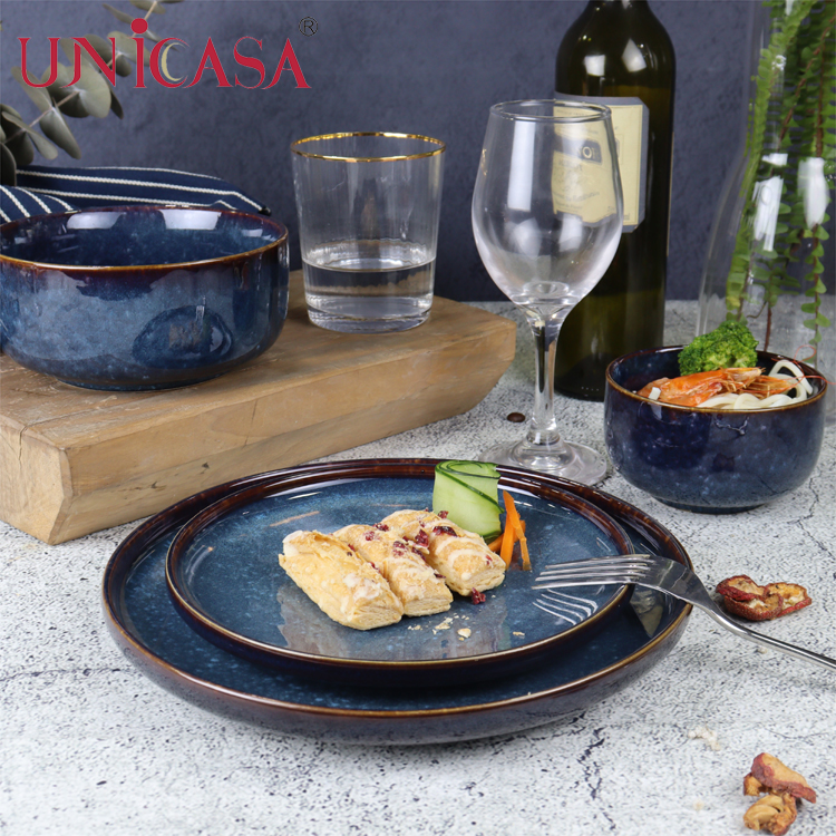 Ceramic serving ware 4-Piece Stoneware Dinnerware Set in reactive colors Dinner plate Side plate bowl and mug