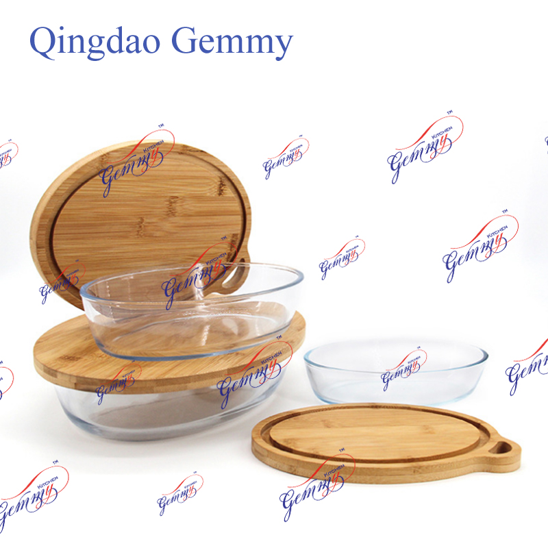 Oval high borosilicate glass ovenware with bamboo lid