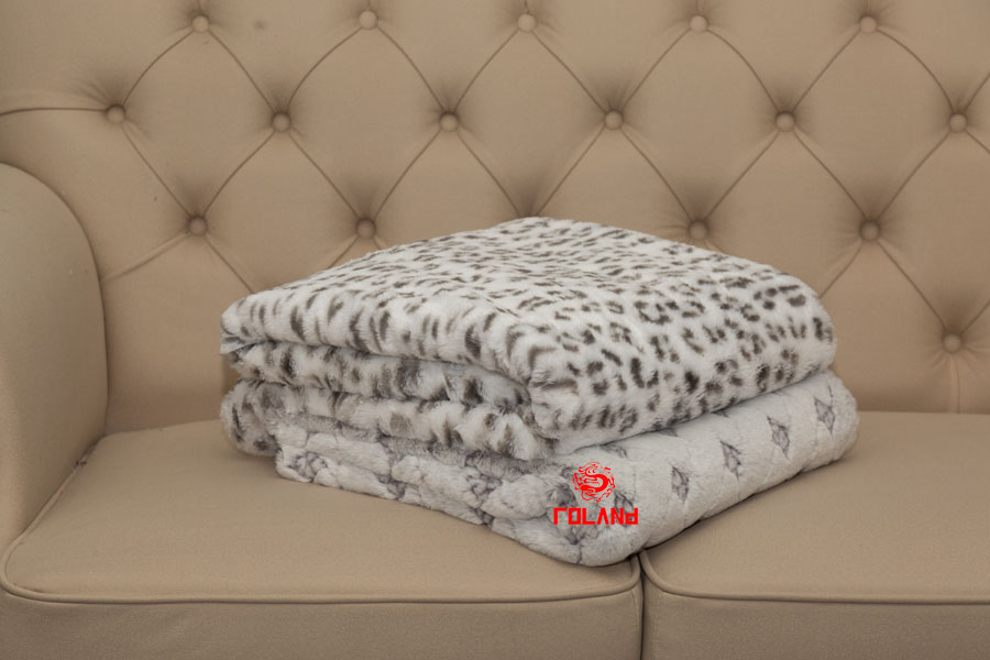 Printed Pv Fur With Mink Backside 2 Layer Blanket/Throw