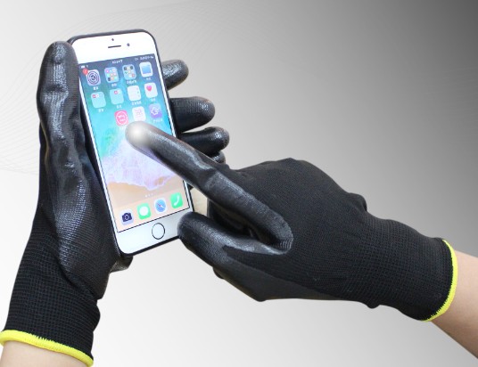 Touch screen working gloves, dipped in rubber and smooth nitrile