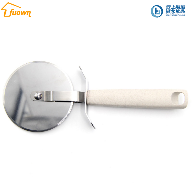 Pizza cutter