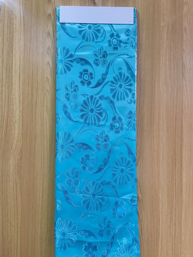 Curtain and curtain fabric