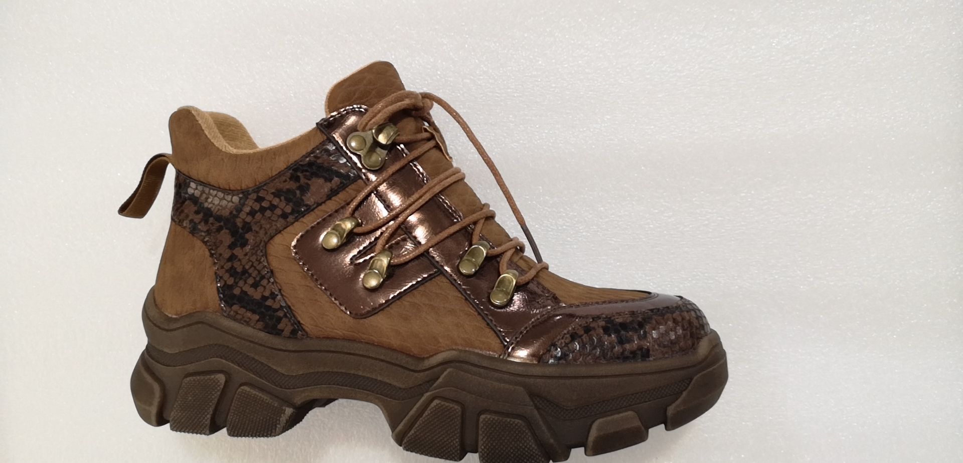 WENZHOU RUIXING SHOES CO.,LTD – zapatos de tacón 2