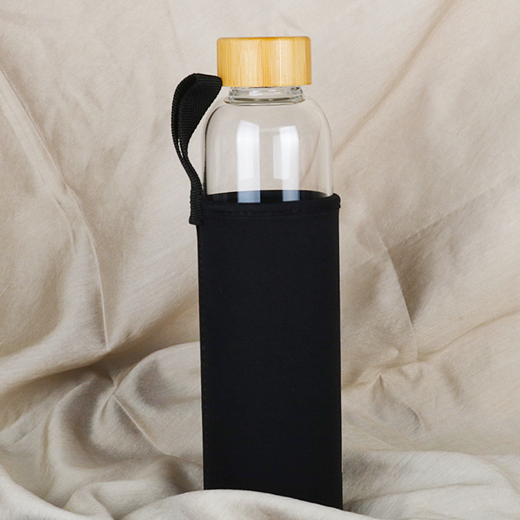 Food grade high borosilicate glass water bottle with 304 stainless steel lids and neoprene sleeve