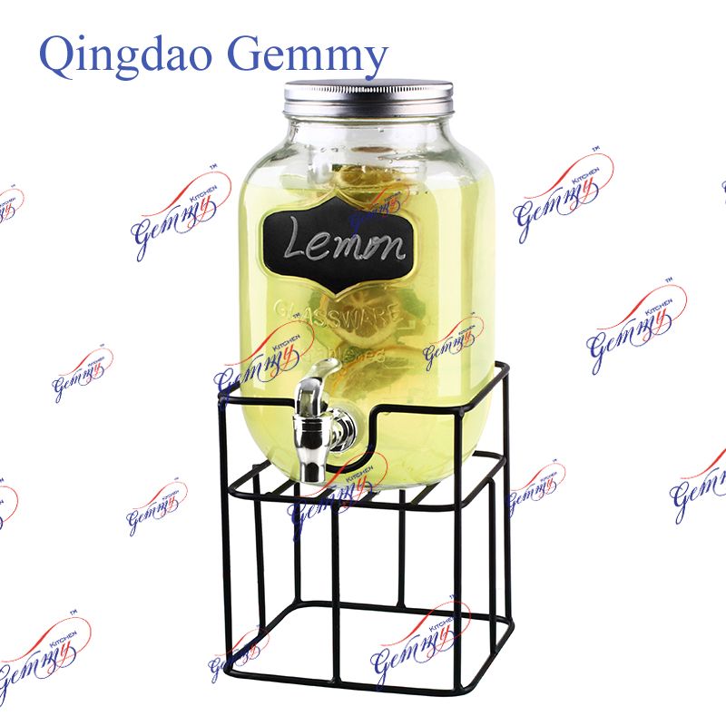 Glass beverage dispenser