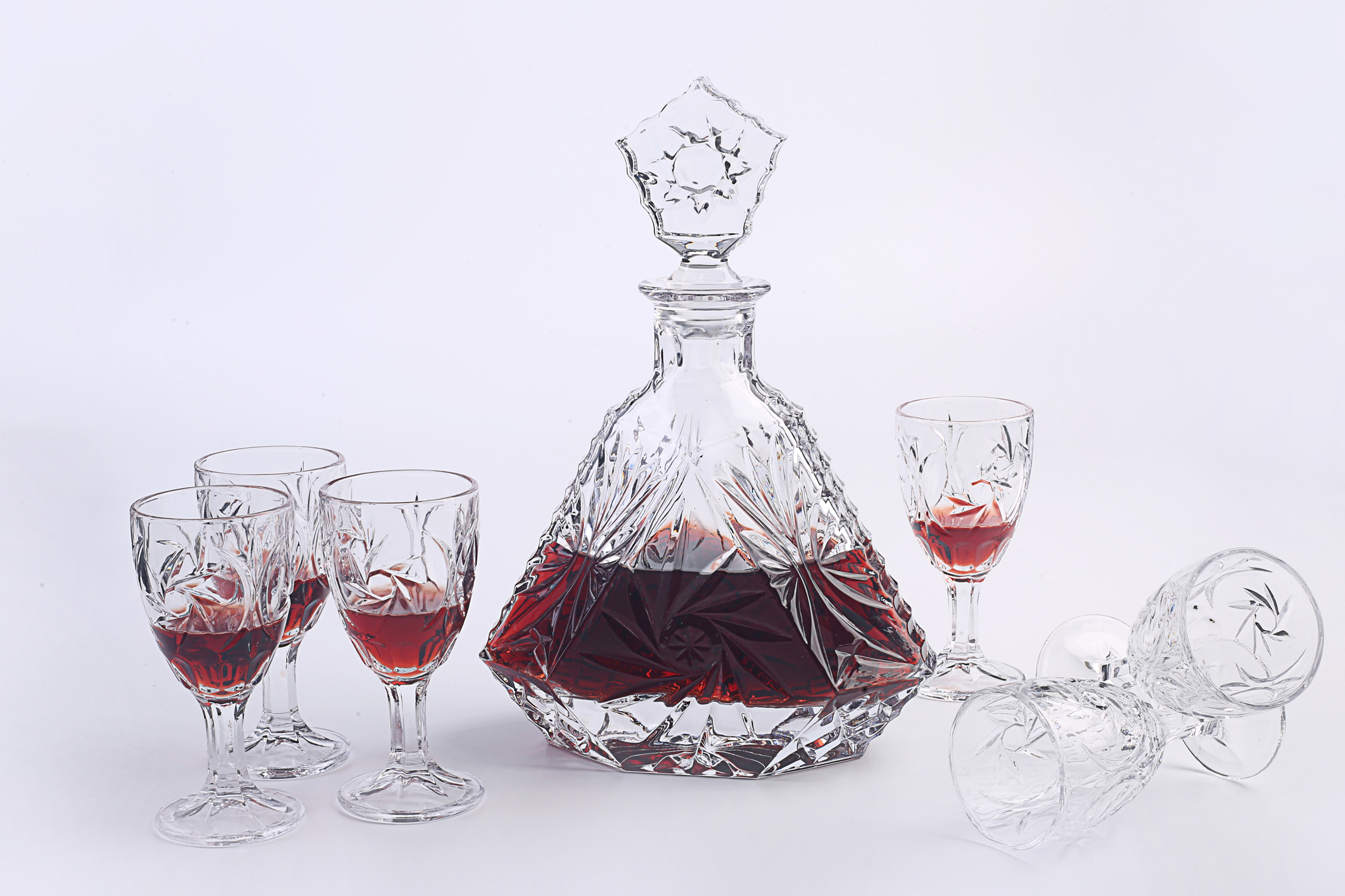 Crystal whisky glass set