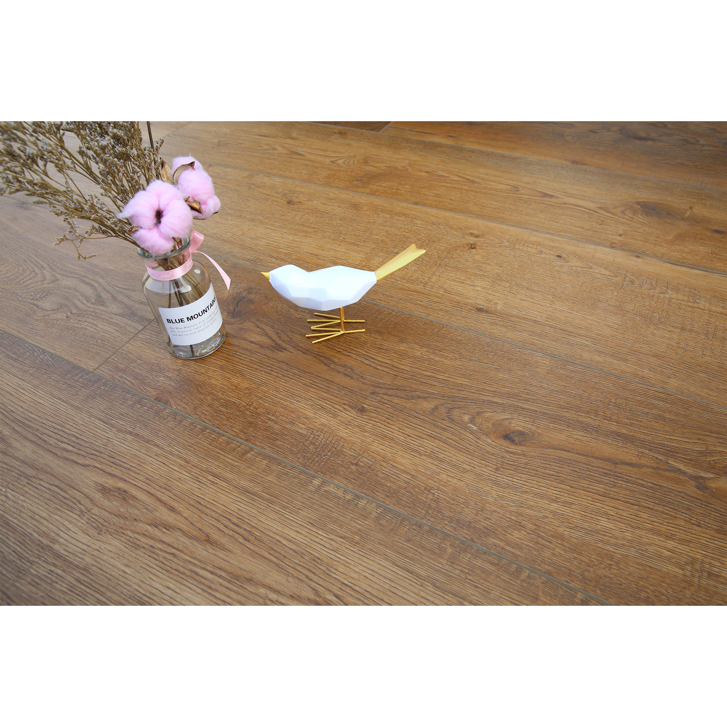 WPC flooring sister pattern