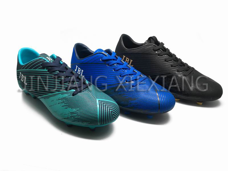 Football shoes