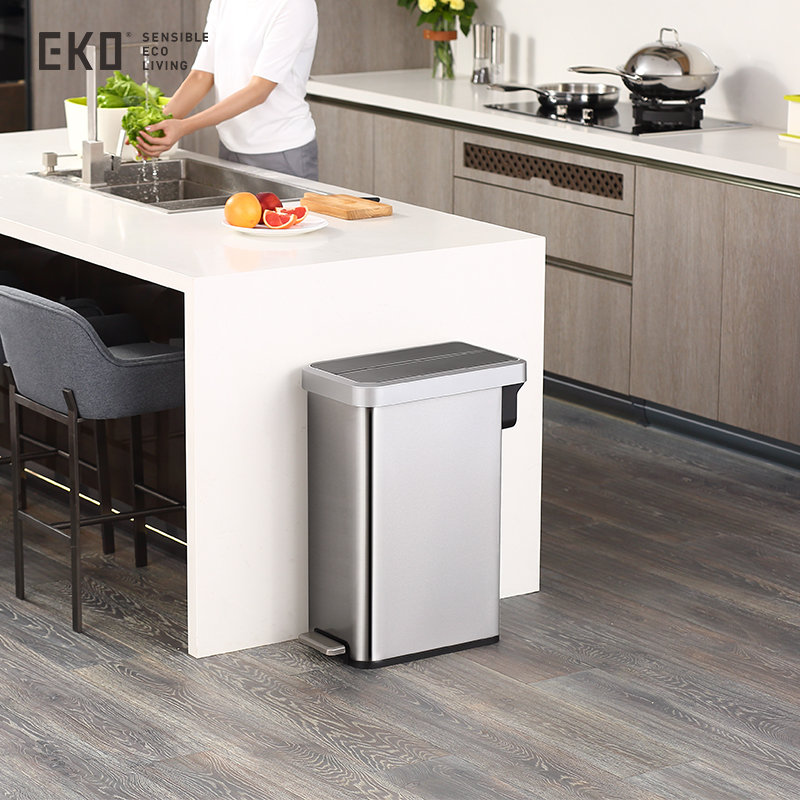 Ecofly Ii Step Waste Bin