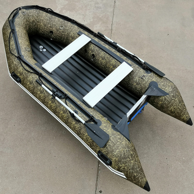 Inflatable boat
